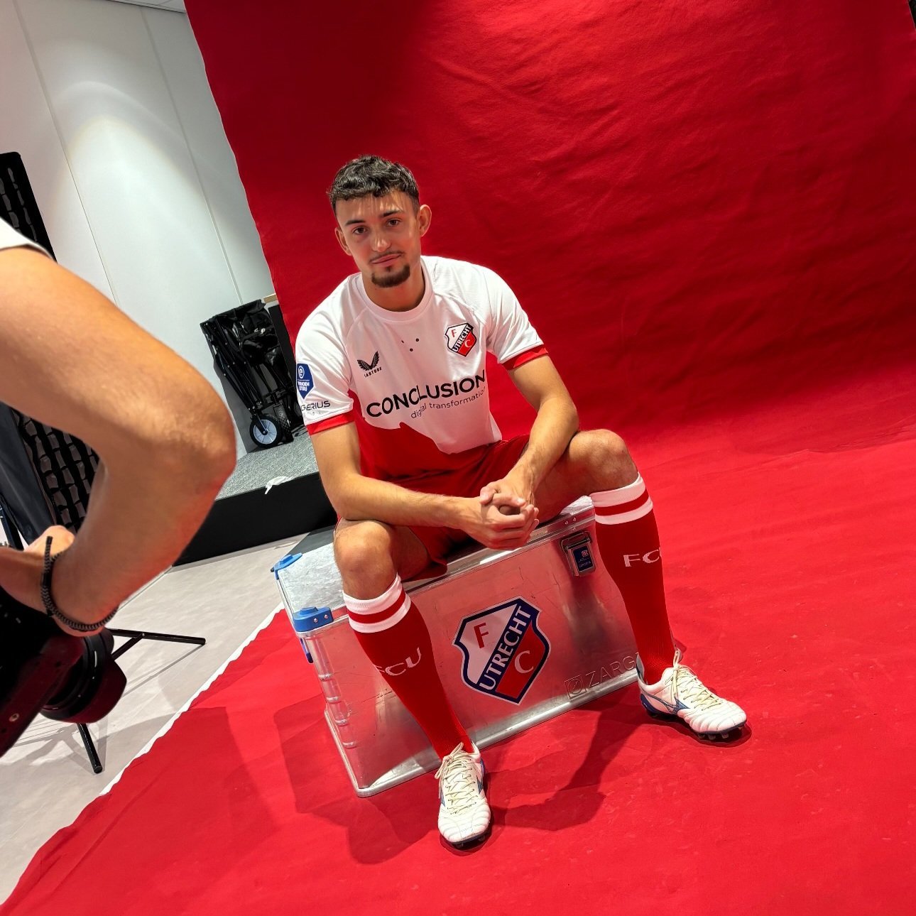 Cihuy, Ivar Jenner Promosi ke Tim Senior FC Utrecht Musim Depan