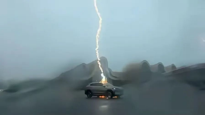 Wow, Mobil BYD Ini Tak Terpengaruh Sama Sekali Meski Tersambar Petir Tiga Kali