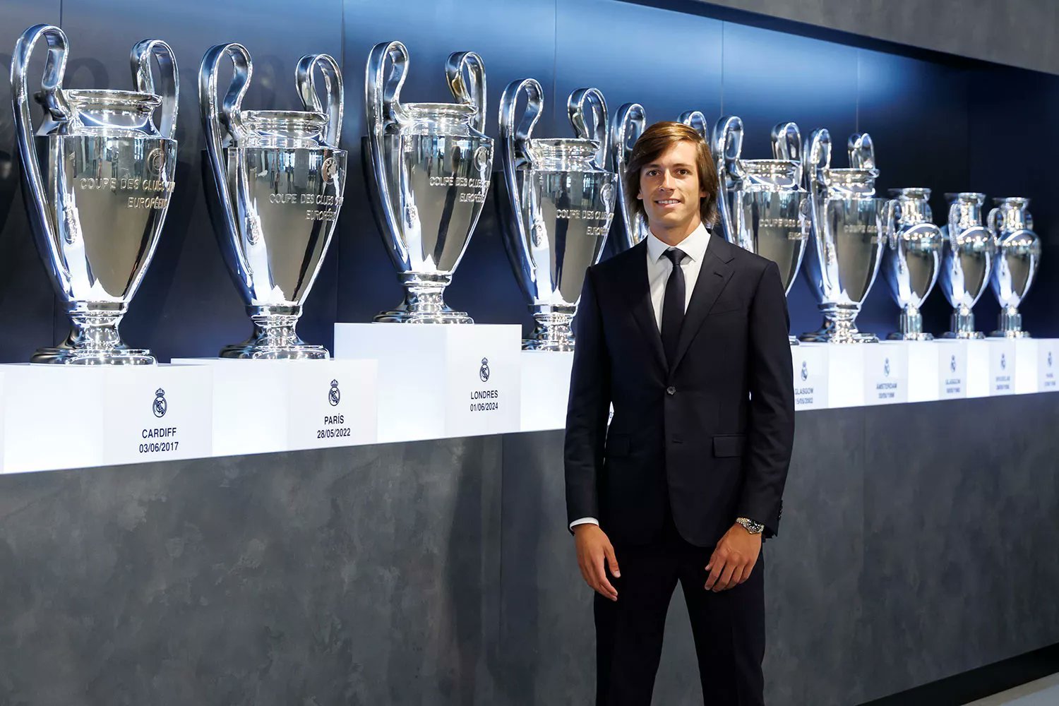 Pesan Bek Anyar Real Madrid kepada Fans: Kita Harus Hentikan Lamine Yamal