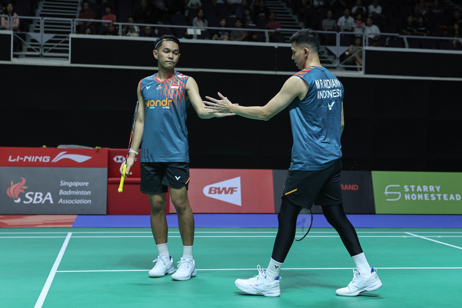 Hasil Indonesia Open 2025: Fajar/Rian dan Sabar/Reza Jaga Harapan Tuan Rumah Usai Lolos Semifinal