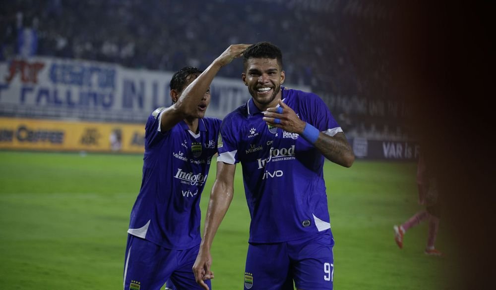 Gol Berguinho Bawa Persib ke Puncak Klasemen Super League Lagi