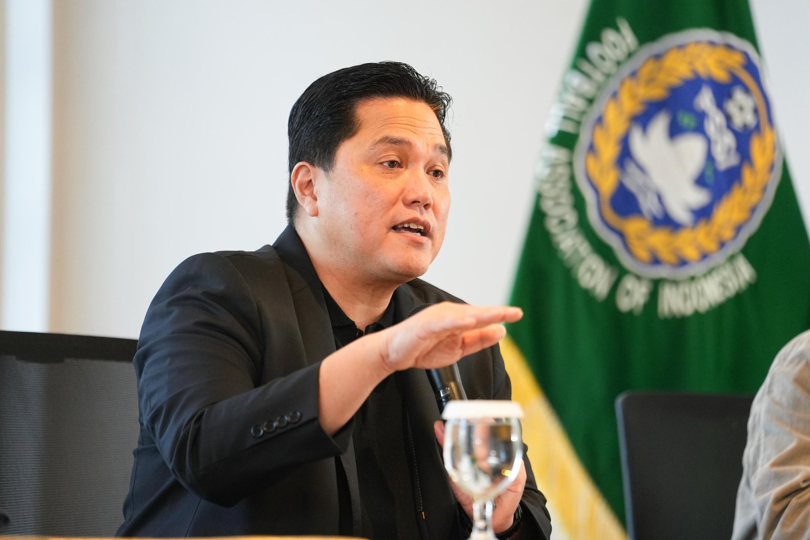 Tanya Menteri Hukum, Erick Thohir Pastikan Lagu Kebangsaan Domain Publik