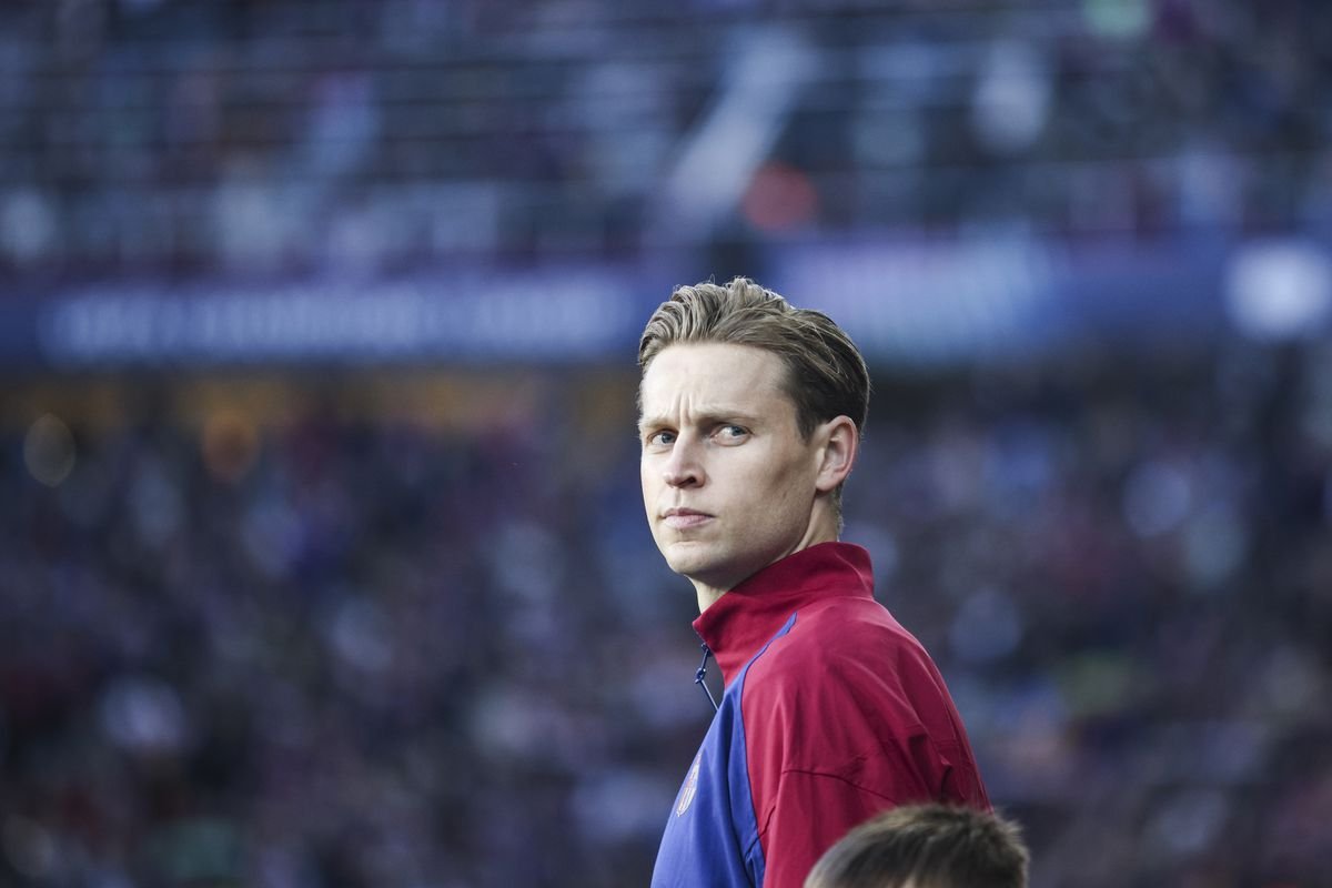 Frenkie de Jong Tak Bisa Jauh dari Barcelona, Manchester United Gigit Jari