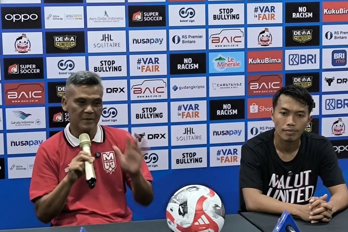 Dewa United vs Malut United: Hendri Susilo Tak Perlu Berdiri untuk Kalahkan Banten Warriors