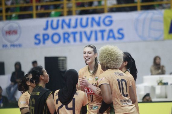 Julia Beri Pengaruh, Gresik Petrokimia Jaga Asa Lolos Final  Proliga 2025