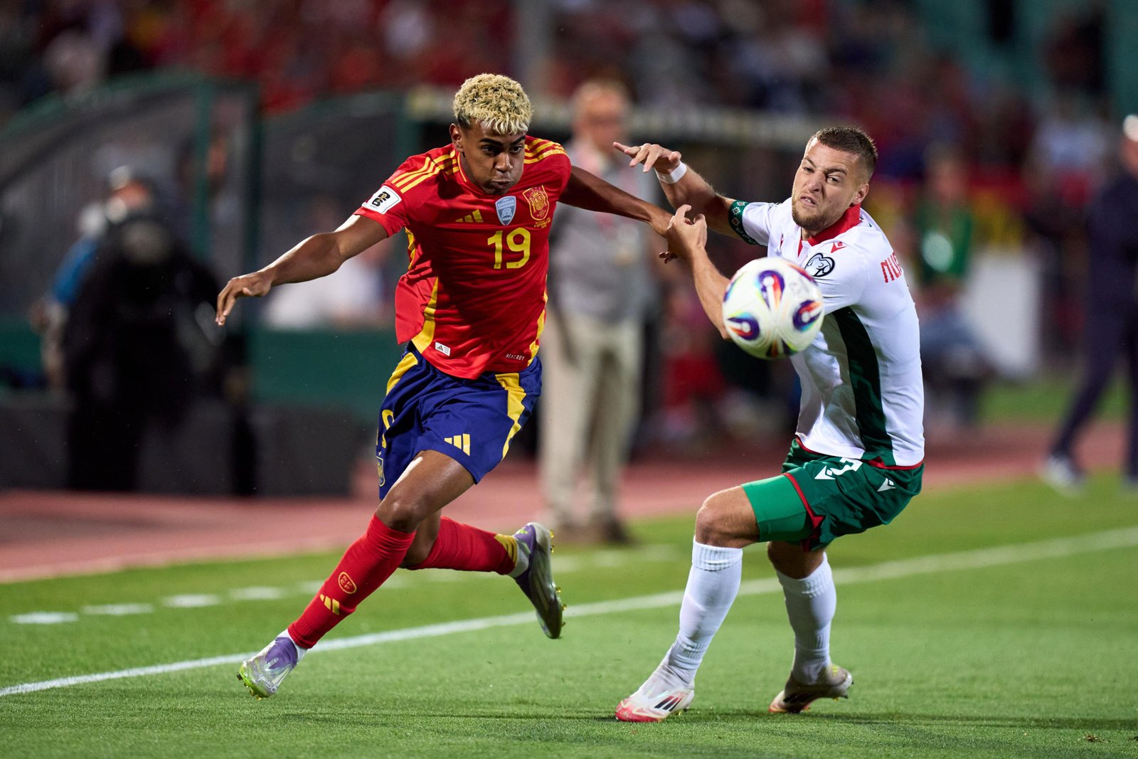 Pelatih Spanyol Ungkap Kondisi Cedera Lamine Yamal Saat Ditarik di Babak Kedua Lawan Bulgaria