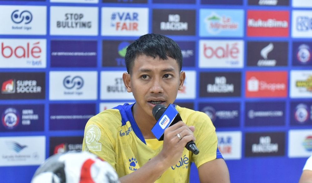 Senangnya Beckham Bawa Persib Menang Saat Jadi Kapten