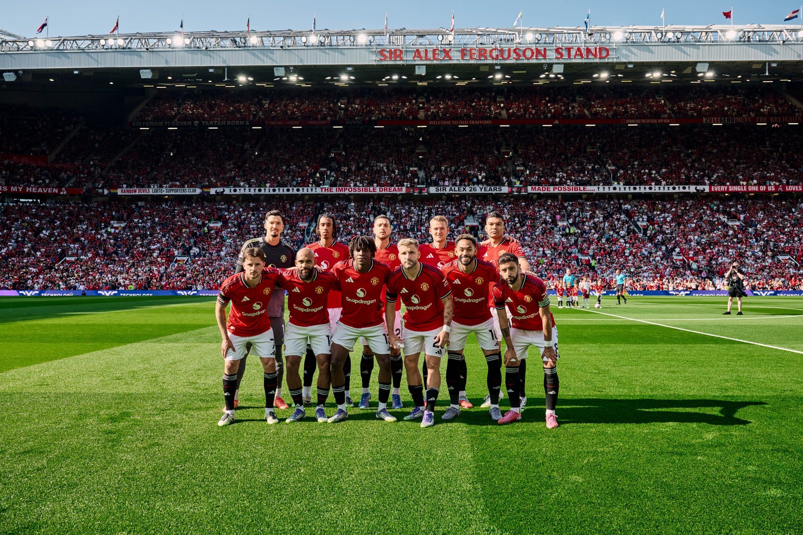 Hasil dan Klasemen Liga Inggris: Arsenal Beri Manchester United Awal yang Buruk