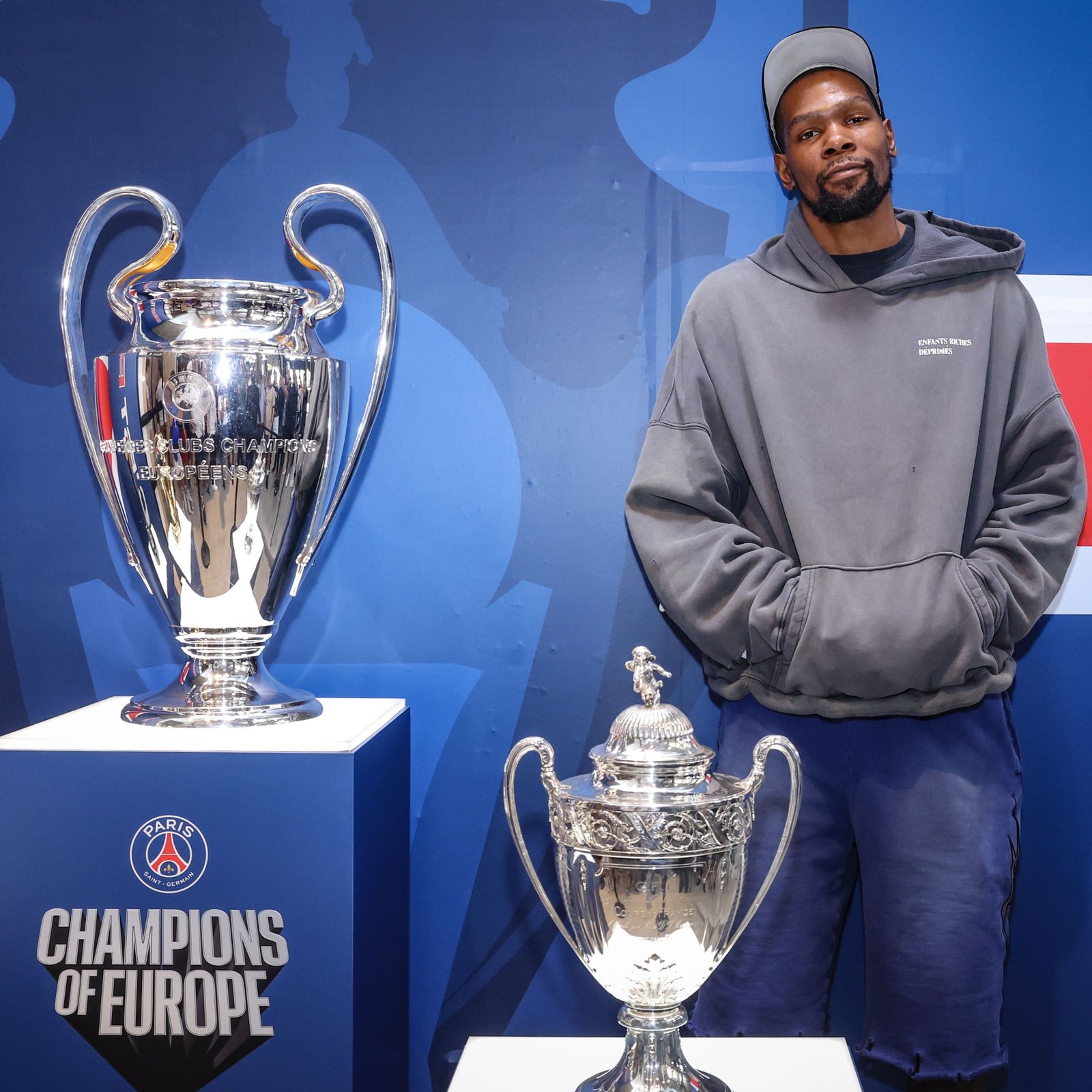 Wuihh, Bintang NBA Kevin Durant Beli Saham Minoritas PSG