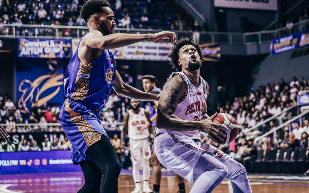 Menang 92-58, Pelita Jaya Paksa Satria Muda Mainkan Gim 3 Semifinal IBL