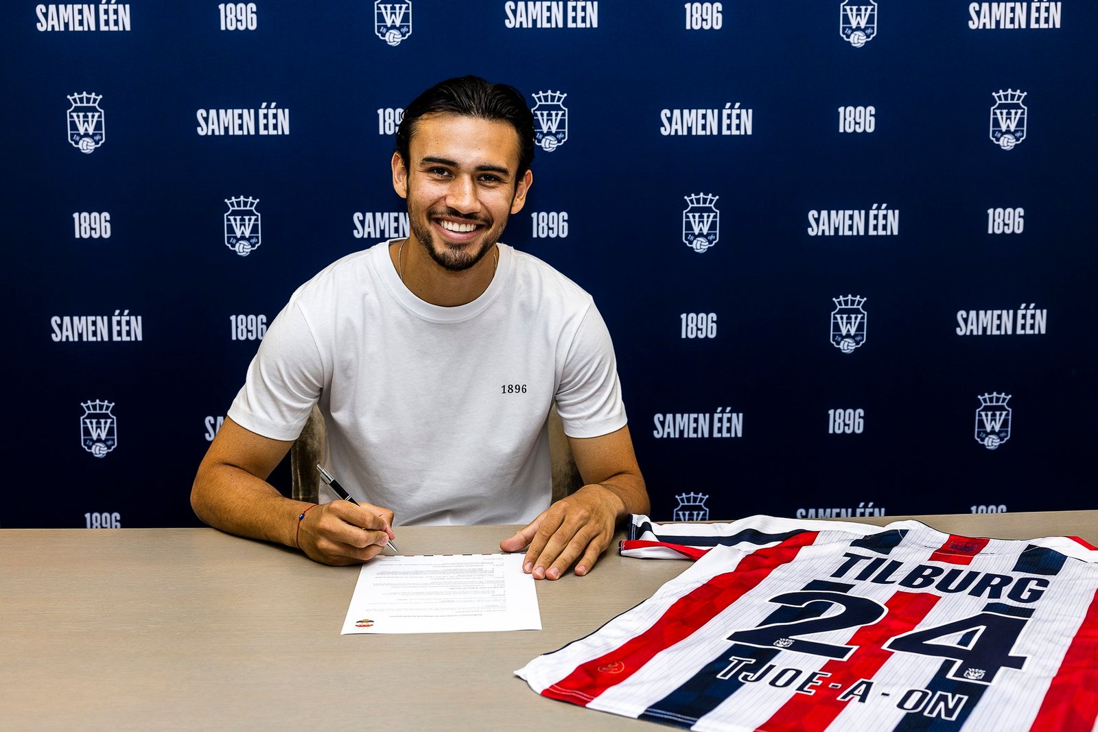 Willem II Selamatkan Karier Nathan Tjoe-A-On Tetap di Eropa