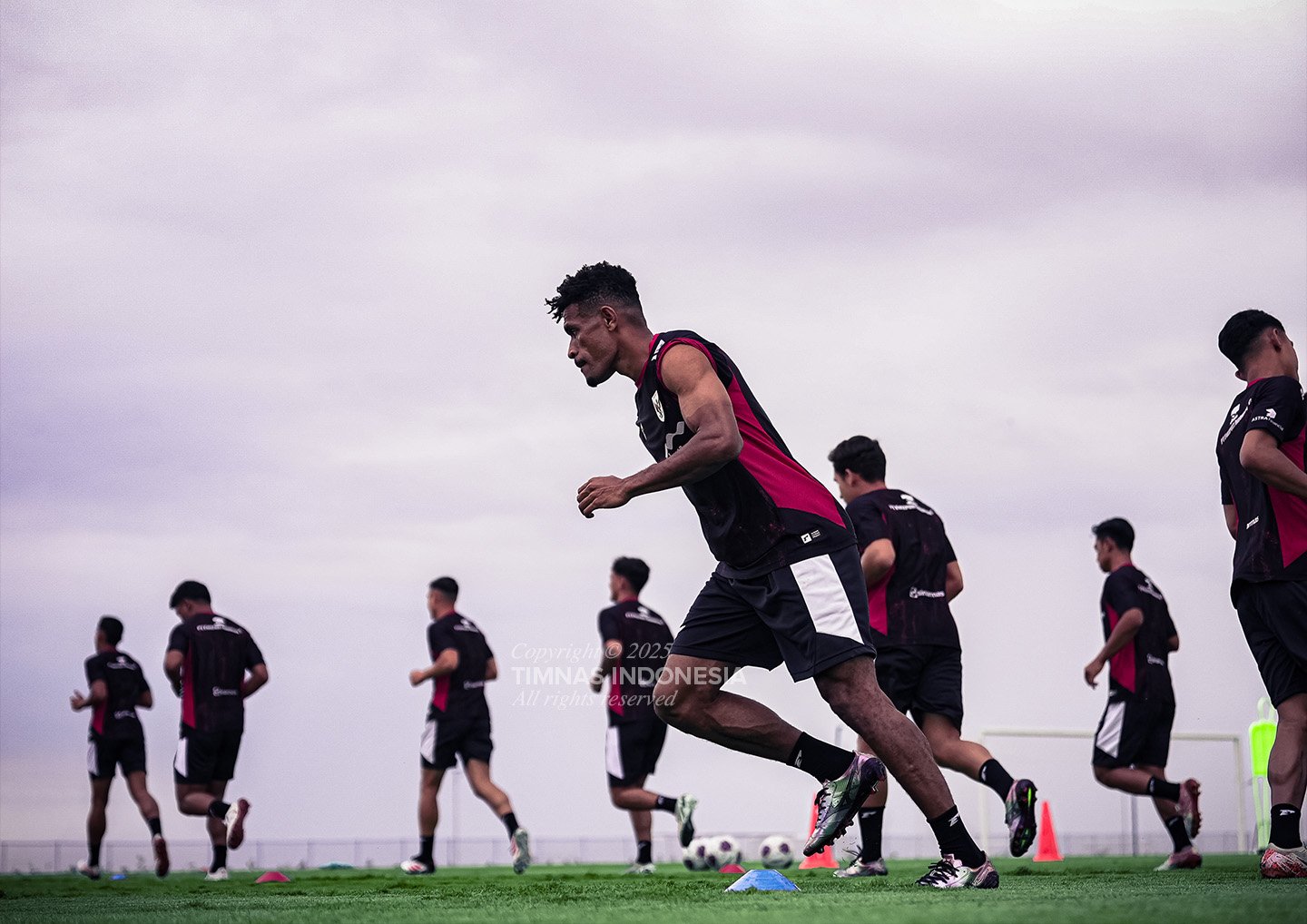 Mees Hilgers Makin Lengkapi Skuad Timnas Indonesia Latihan di Bali