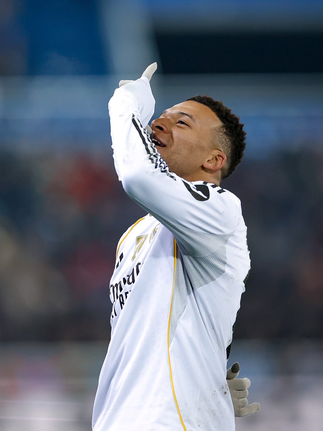 Alaves vs Madrid: Menang Lagi, Los Blancos Perkecil Jarak dengan Barcelona