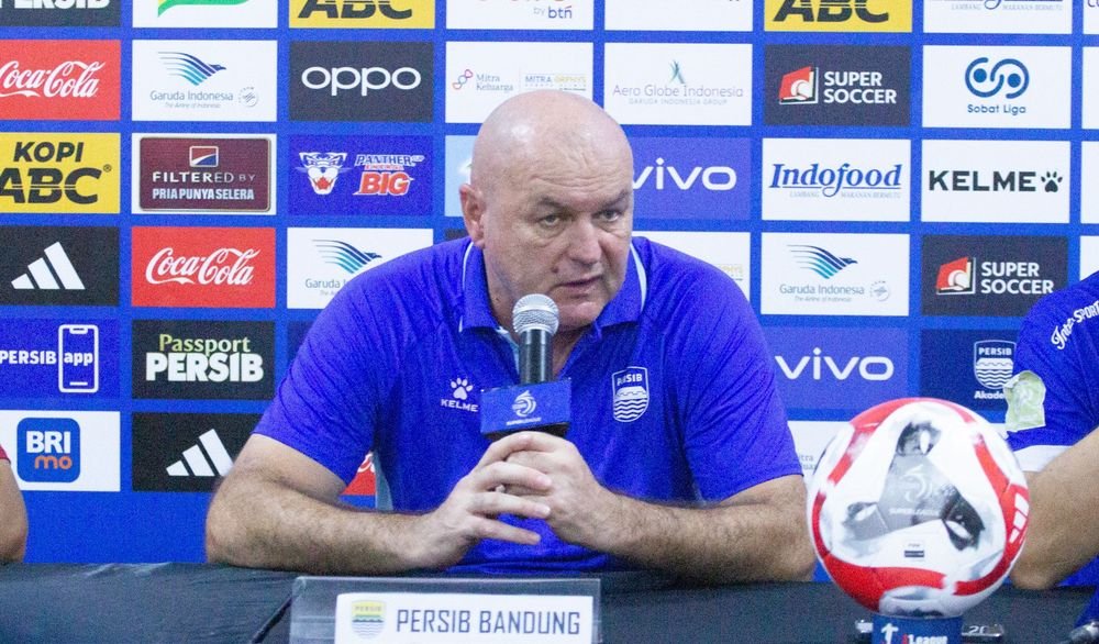 Bojan Hodak Komentari Kemenangan Tipis Persib Lawan Dewa United