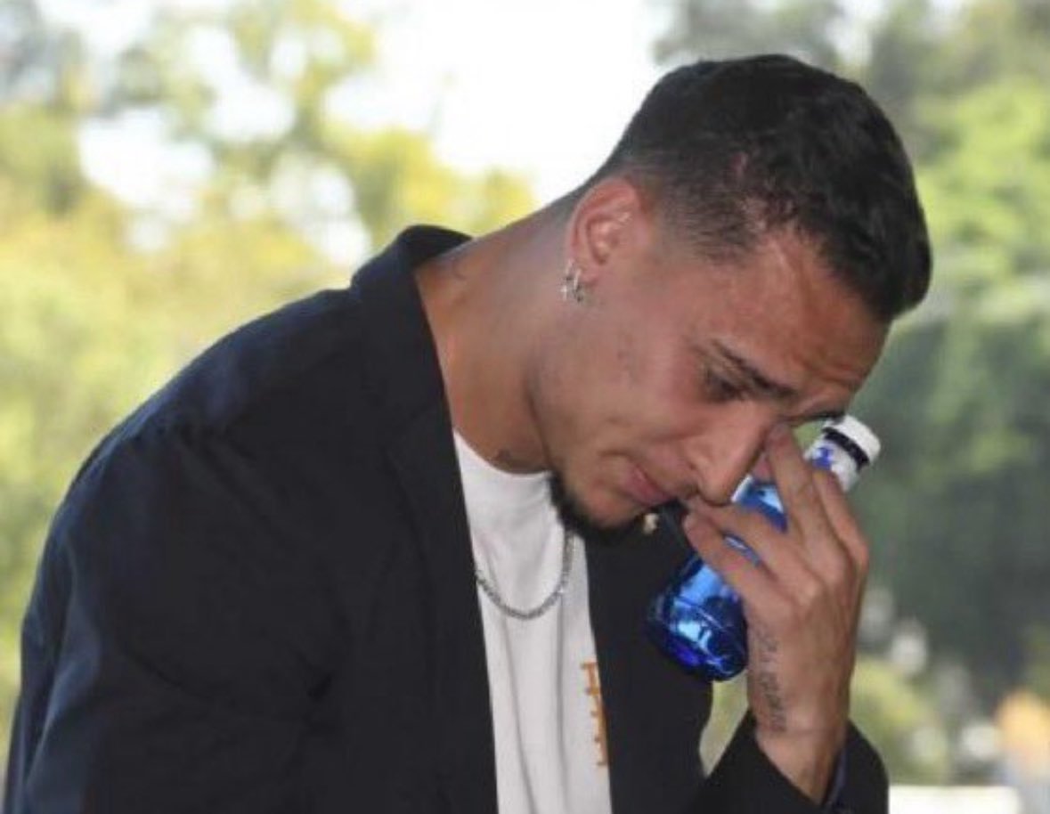 Sambil Meneteskan Air Mata, Antony Ungkap Susahnya Akhiri Karier di Manchester United