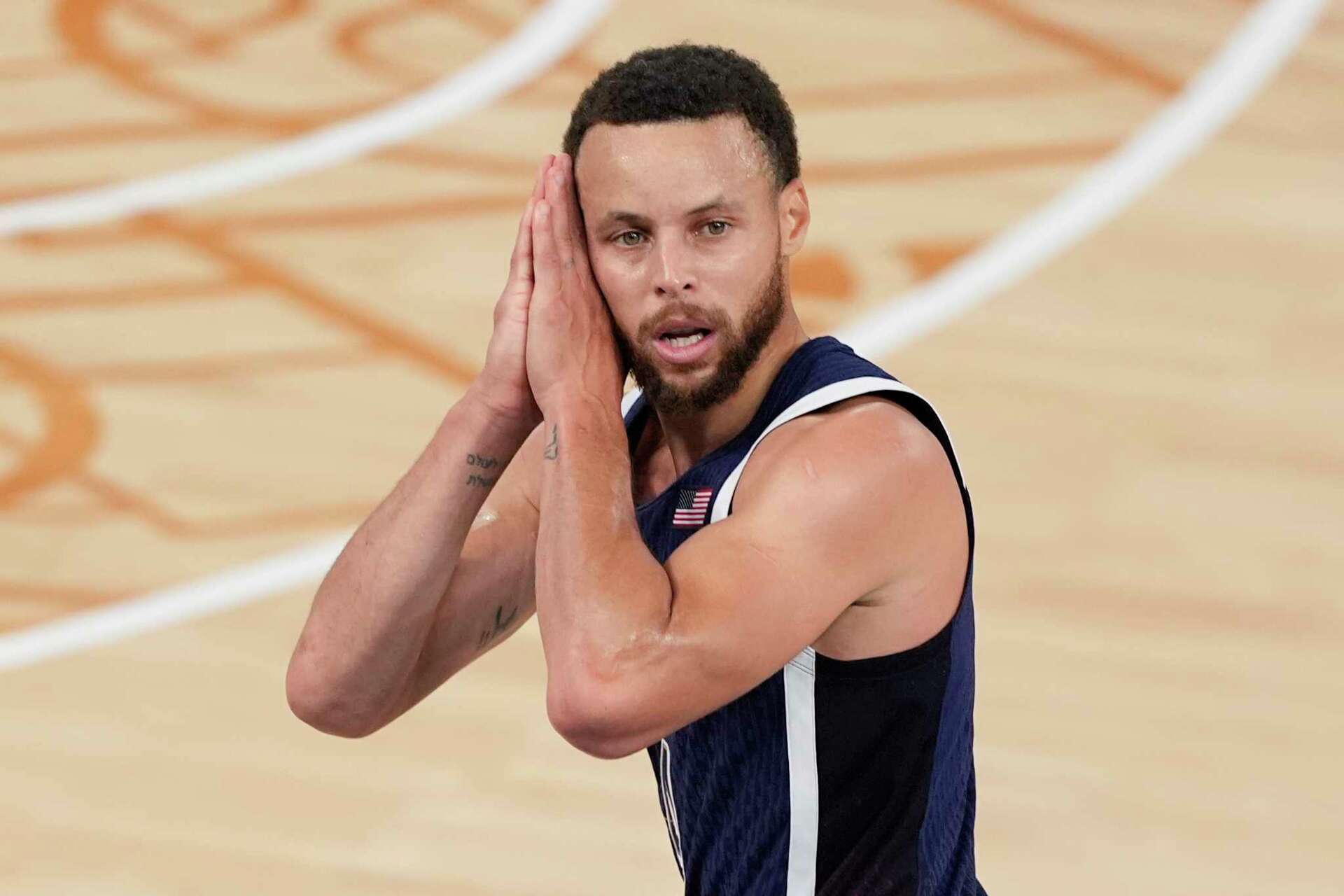 Hasil NBA: Alamak, Stephen Curry Bikin Sejarah di Luar Nalar Cetak 4.000 Tembakan 3 Poin!