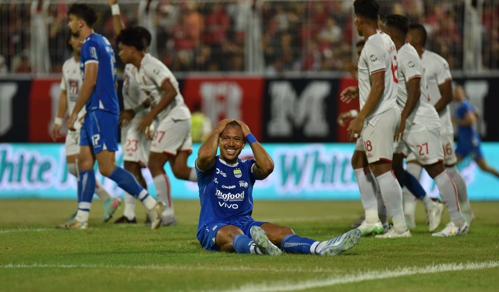 Hasil dan Klasemen Liga 1: Reaksi Bojan Hodak Usai Persib Kalah dari Malut United dan Gagal Segel Juara