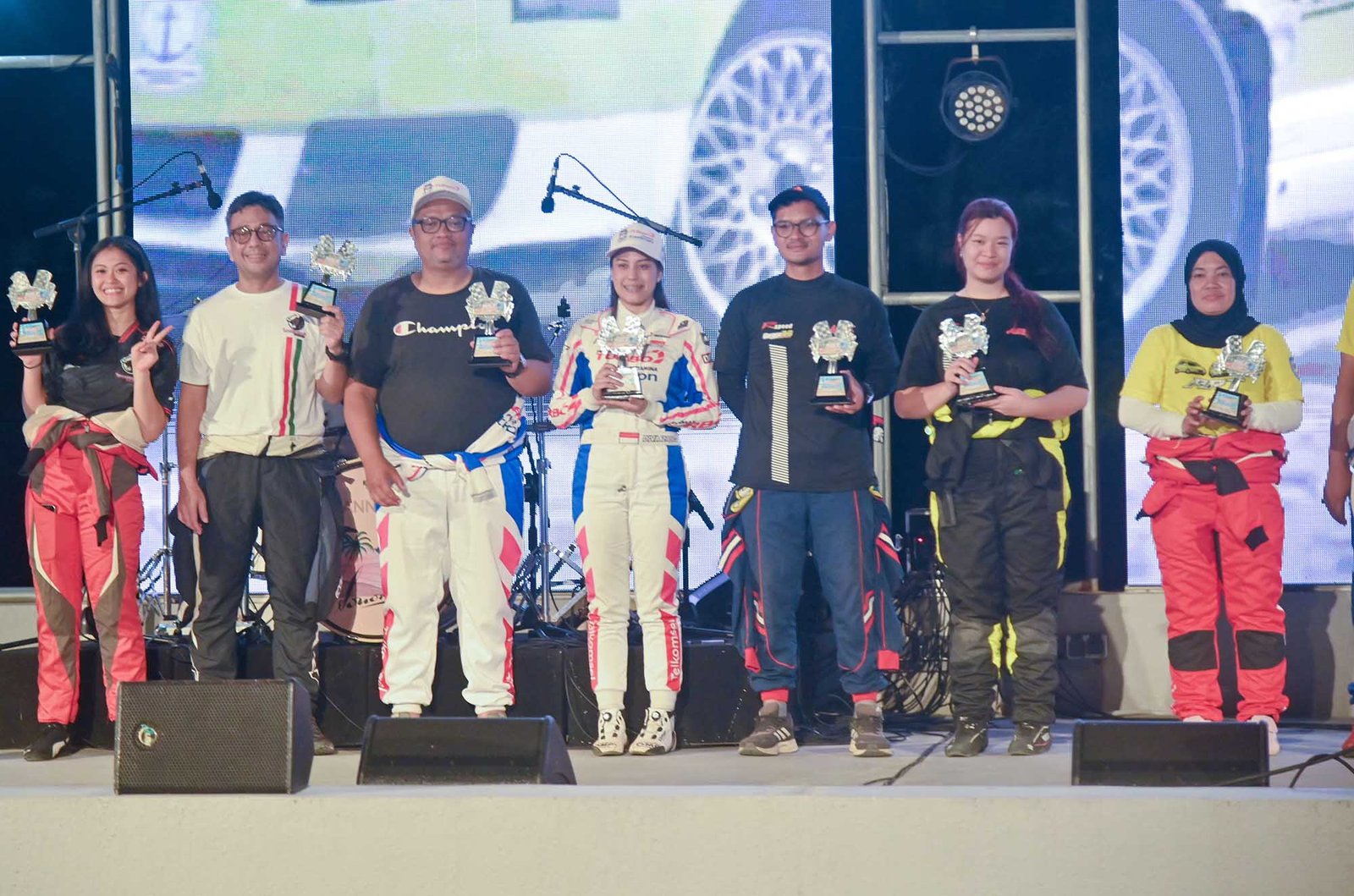 Diva Zahra Sukses Raih Podium 2 di Putaran 3 Kejurnas Sprint Rally 2025