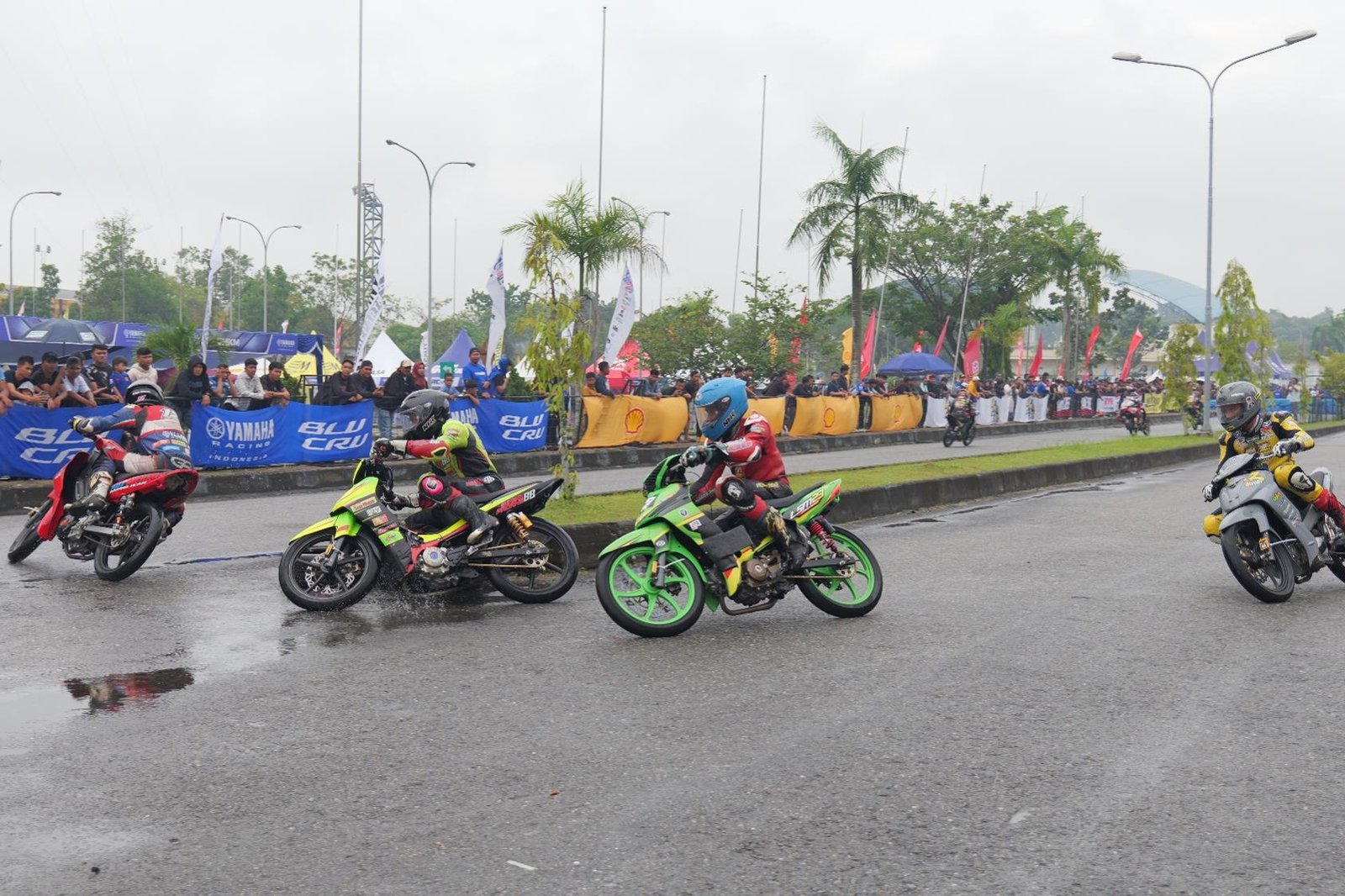 4 Ribu Masyarakat Riau Padati Yamaha Cup Race, Pembalap Tuan Rumah Juara