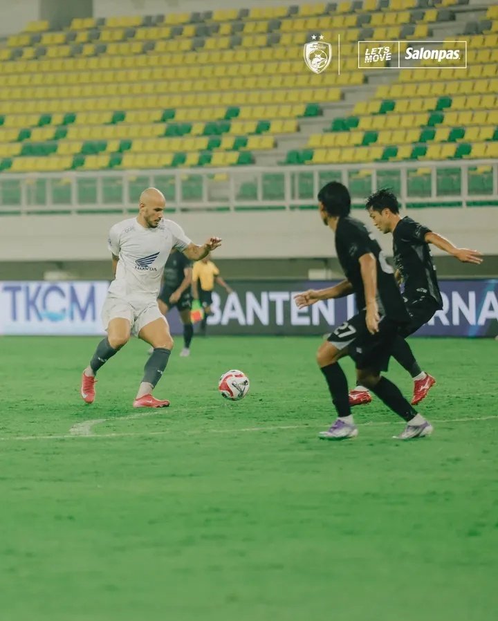 Hasil Super League: Persita Raih Kemenangan Pertama, PSBS Lagi-Lagi Pecundangi Semen Padang