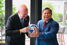 Presiden Prabowo Subianto Jumpa  Presiden FIFA di New York