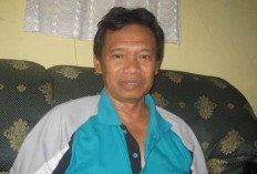 Pebulu Tangkis Legendaris Iie Sumirat Meninggal Dunia