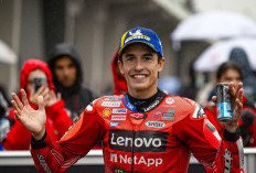 Hasil MotoGP Jerman: Sempat Disalip, Marc Marquez Kini Asapi Marco Bezzecchi Untuk Rebut Juara Sprint Race