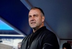 Hansi Flick Ngotot Pertahankan Gaya High Block Barcelona, Ini Alasannya