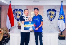 Juarai R3 BLU CRU World Cup Hungaria, Arai Agaska Dapat Apresiasi Rp 100 Juta dari Ketua Umum IMI Bambang Soes