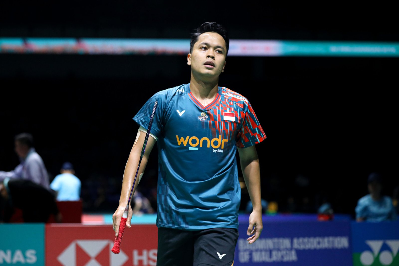 Malaysia Open 2025: Kemenangan Pertama Anthony Ginting dengan Apparel Baru Warna Hijau