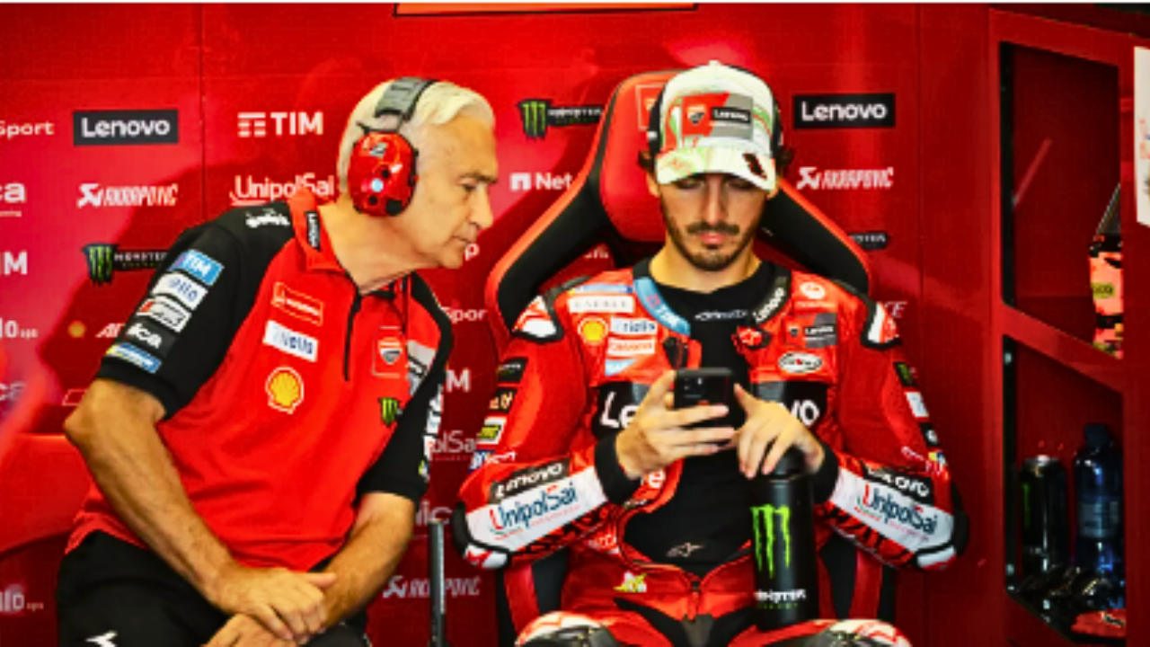 Terungkap, Momen Manajer Ducati Desak Francesco Bagnaia Lebih Kasar Lawan Jorge Martin