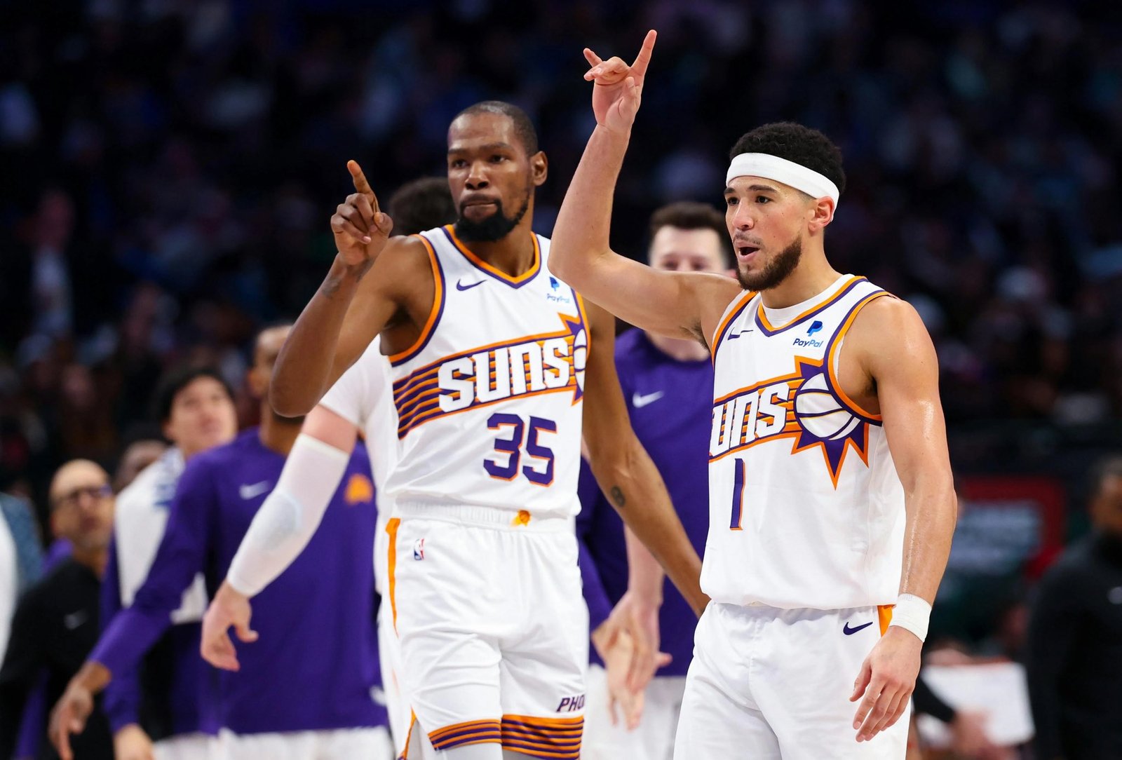 NBA: Aksi Fantastis Devin Booker dan Kevin Durant Bantu Phoenix Suns Akhiri Rentetan Kekalahan