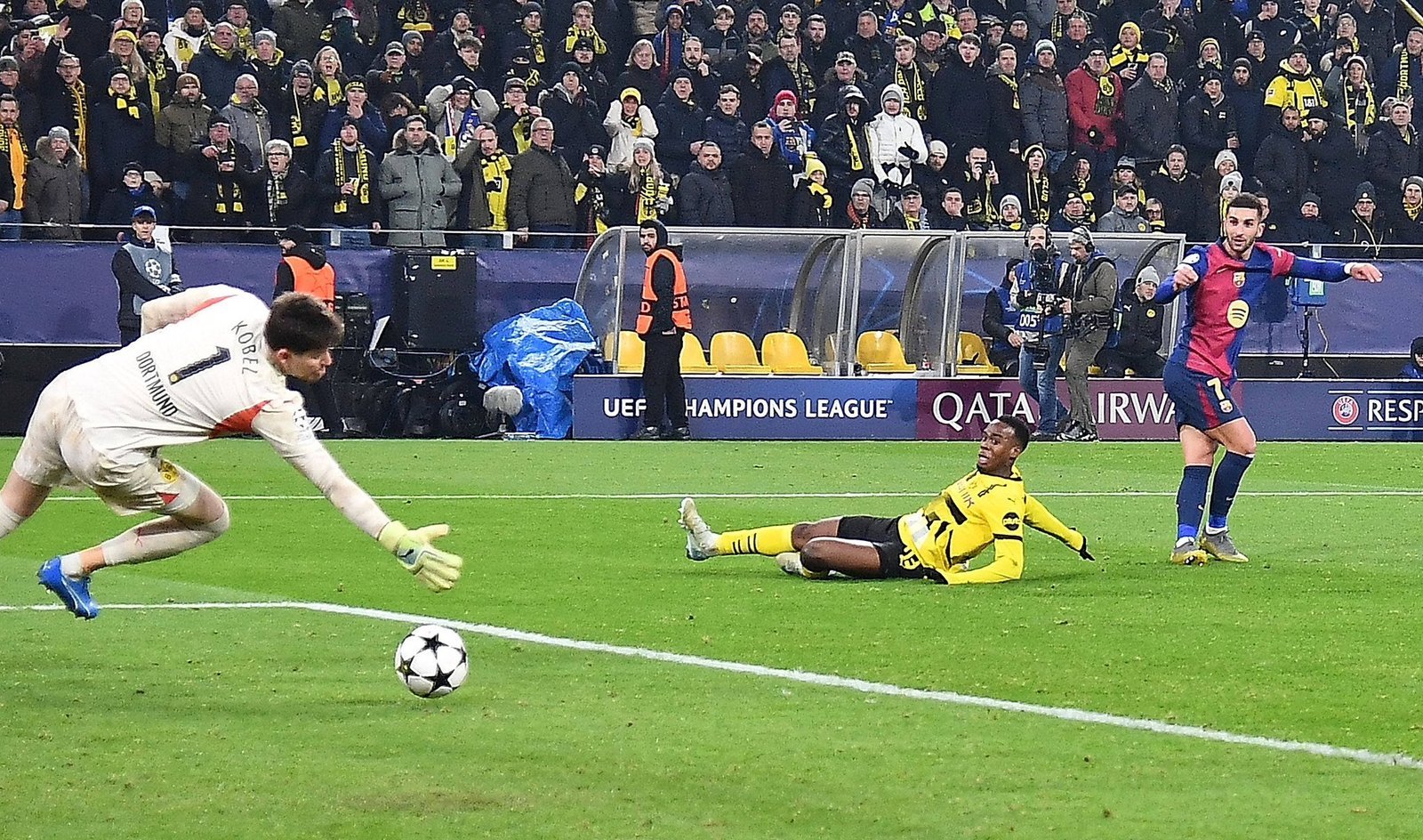 Hasil dan Klasemen Liga Champions Tadi Malam: Barcelona Sikat Dortmund, Juventus Pecundangi Manchester City