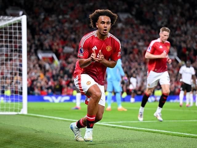 Disoraki Fans Manchester United, Joshua Zirkzee Langsung Didekati 2 Klub Raksasa Italia