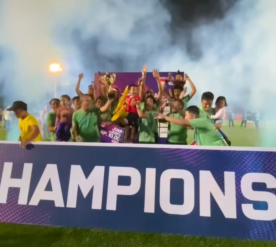 Pelindo FC dan SMK 1 Jakbar Juara Turnamen FSMI 2024